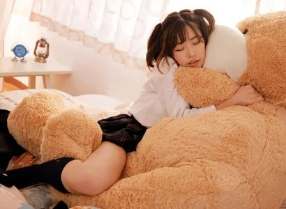 Mưa xối xả làm tôi phải nán lại